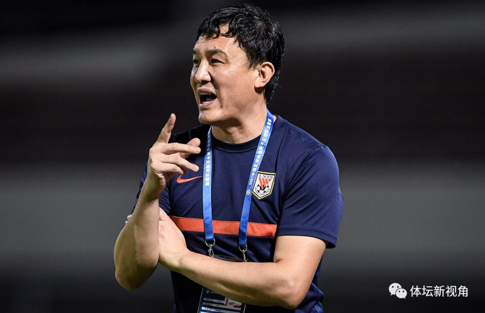 转折点!法兰克福防线松动,中超赛前攻防权衡,媒体盛赞,医务组通报恢复-九博体育