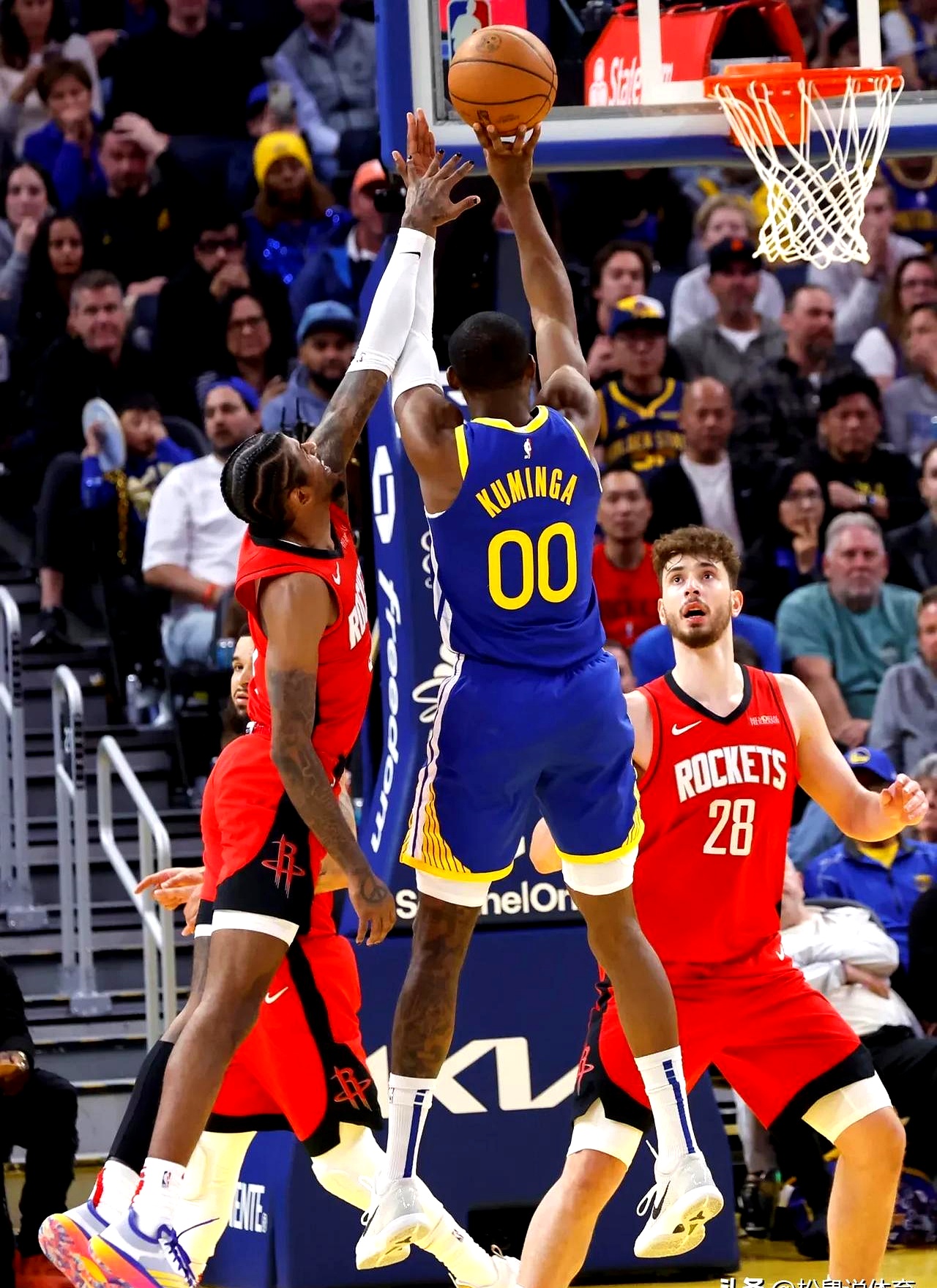 金州勇士转会期战术微调，志在社区盾名次提升，气氛紧张，身体对抗强度拉满的简单介绍-九博体育